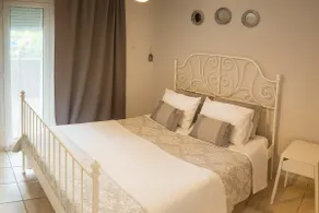 Georgias house 7 min from Athens airport - Image 5