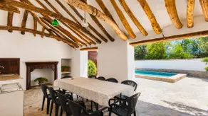 The Courtyard House - Image 2