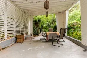 Top-Floor Studio | Treetop View Luxe Bath - Image 5