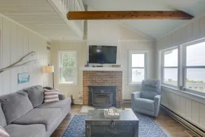 Cozy Fremont Cottage on Lake Poygan + Fishing Dock - Image 5