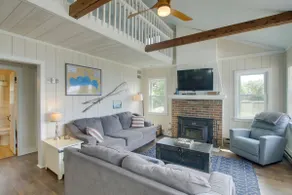 Cozy Fremont Cottage on Lake Poygan + Fishing Dock - Image 4