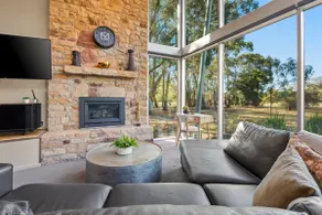 Ironstone Romantic Couples Retreat - Image 5