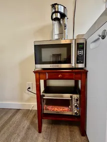 The AJAX: Guest Suite - Image 5