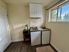 The AJAX: Guest Suite - Image 3