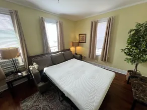 Mayberry Loft Apartment - Image 5