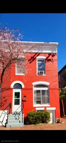 RETREAT on the CREEK! 3BR 2BA - HISTORIC DISTRICT - Image 2
