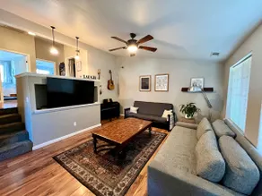 *Modern Getaway* w/deck, near Bethel & I5, +extras - Image 2