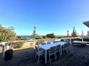 Baywater | Kingscote - Image 2
