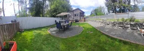 Adorable cottage retreat. Unwind in the private hot tub, enjoy a BBQ, and 🔥 pit - Image 4