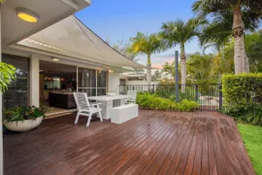 Noosa Sunrise - Pet-friendly with Pool - Image 5