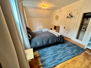 Cozy home in North Adams - Image 4