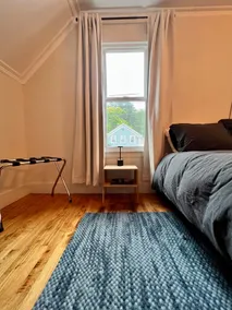 Cozy home in North Adams - Image 5