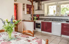 Belle maison de 2 chambres à Plouguiel - Image 3