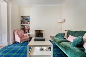 Rossmay House - 4 Bedroom Scottish Villa with waterfront / mountain views - Image 2