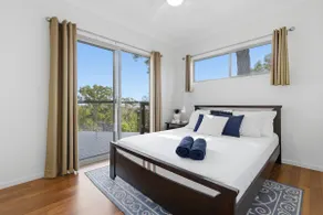 Waiuta Reteat Holiday Home with Outdoor Theatre - Image 5