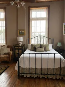 Historic, Cozy Town Hall Grange West Chester Pa - Image 2