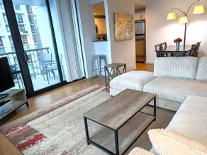 Harbor Steps w/ WATER Views - Walk to Stadium/Restaurants - So Much Space! - Image 2