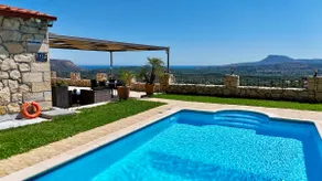 Villa Vangelis Stylos Crete - Image 2
