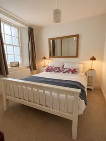 Modern flat in mews close to harbour 22 - Image 5