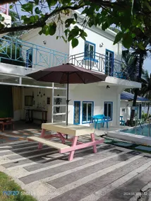 Beachfront Villa With Pool - Image 2