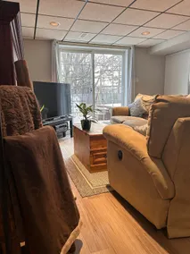 Bright Private Suite w/Separate Entrance & Patio - Image 4