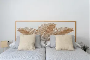 Location and comfort in Triana: 3 bedrooms - Image 3