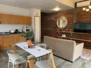 Spacious and bright loft - Image 3