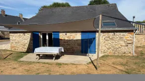 5-bed cottage with pool and jacuzzi - Image 3