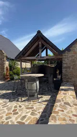 5-bed cottage with pool and jacuzzi - Image 5