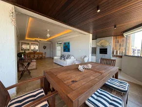 Luxurious Seaside - Image 2