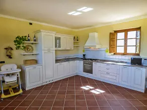 Villa Pescheto With Private Pool Close To Lucca - Image 5