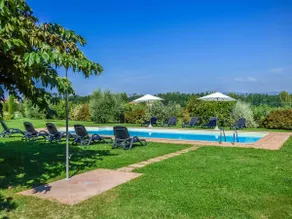 Villa Pescheto With Private Pool Close To Lucca - Image 2
