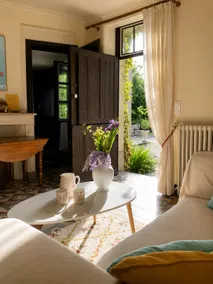 residence in the loire valley - Image 2