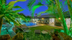 Upmarket Suburb - Modern Holiday/Business Accom - Image 2