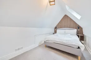 The Gathering House - Free Parking. Lake Views - Image 4