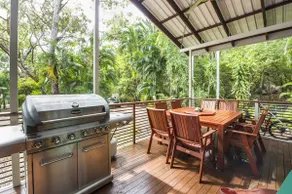 Sunbird Retreat - Horseshoe Bay, QLD - Image 4