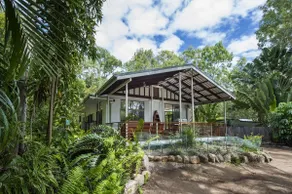 Sunbird Retreat - Horseshoe Bay, QLD - Image 2