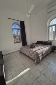 Spacious Kosher 4BR in German Colony, Jerusalem - Image 5