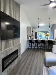 Completely renovated to cozy spot - Image 5