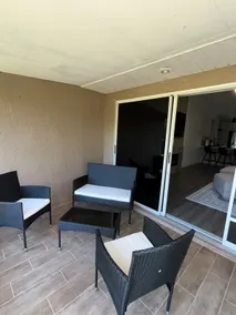 Completely renovated to cozy spot - Image 3