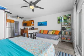 Makaha Ocean Lullaby - Direct Oceanfront Location! - Image 5
