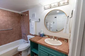 Manzanita Suite @ Secret Garden Inn - Image 4