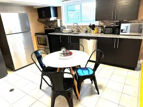 Beautiful West End Basement Apartment - Image 4