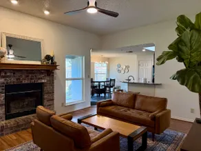 4BD Home | 5 Min to Sheppard AFB | Sleeps 8+ Yard - Image 2