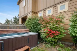 New! Bend River District Stay Hot Tub Walk to Dining & Trails - Image 4