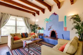 El Diamonte Tucson Home mit Blick auf die Berge und Whirlpool! - Image 3
