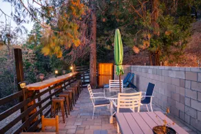 Walk2Lake-Beautiful Cozy Getaway/Retreat for ALL! - Image 5
