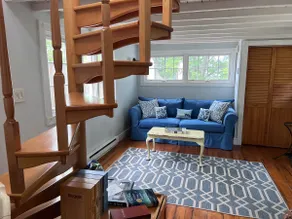 Plum Cove Cottage with king suite! - Image 2