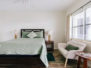 Studio on Pompano Beach two blocks from the Ocean - Image 4