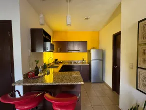 Suite in Relaxing Boutique Neighborhood - Image 3